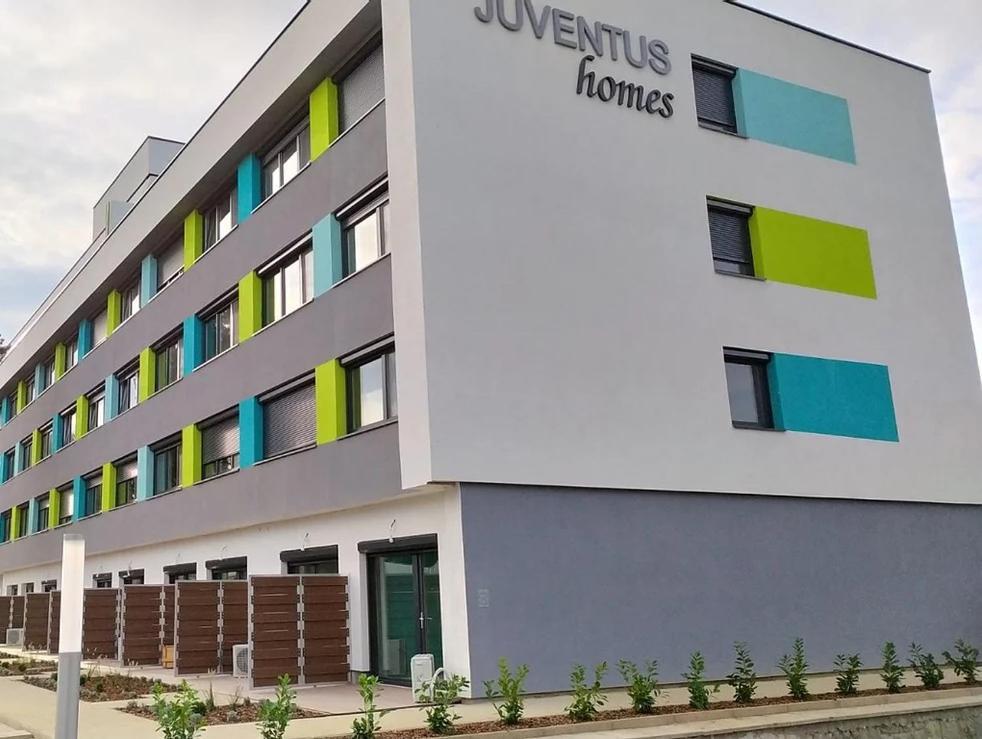Millenove Apartman Balatonfoeldvar Εξωτερικό φωτογραφία
